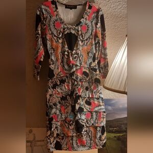 Nicole Miller Abstract Print Scoop Neck Dress in Black and Coral Size M